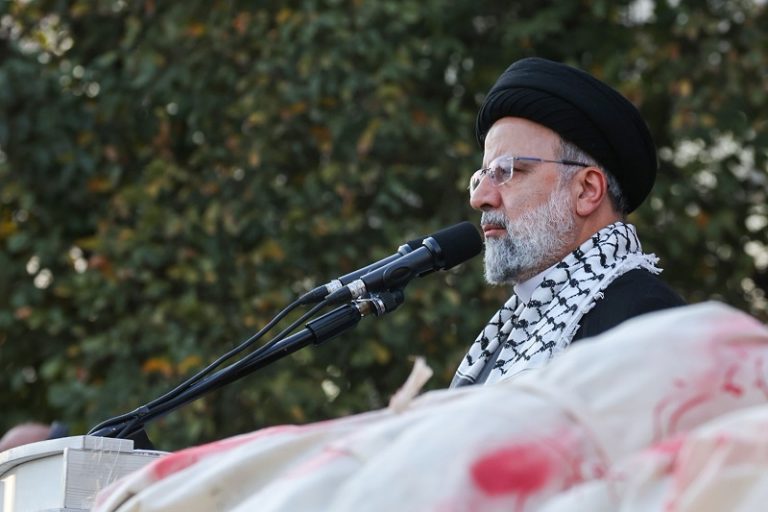 نامه‌ای خطاب به رئیس دولت سیزدهم: از کدام ایران صحبت می‌کنید؟