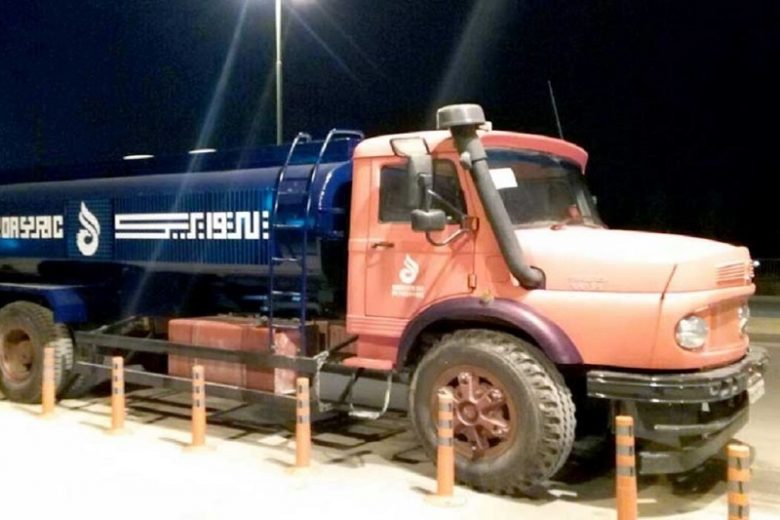 توقیف ۱۱ کامیون سوخت قاچاق در قصرشیرین