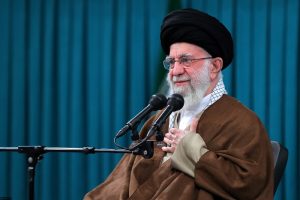 «پر تلاش» واژه‌ی مشترک پیام‌های رهبری در آغاز به کار مجالس