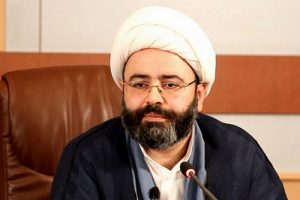 انتقاد یک پژوهشگر فقه حکومتی از توقع کلاه‌شرعی ساختن نهادهای اجرایی