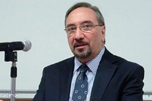 گفت‌وگو با همایون کاتوزیان درباره‌ی کتاب «تاریخ چیست؟»