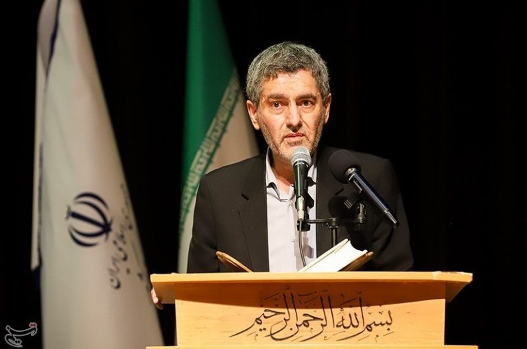 برای توسعه صنعت نباید فقط به فکر ساخت سد و نیروگاه باشیم»