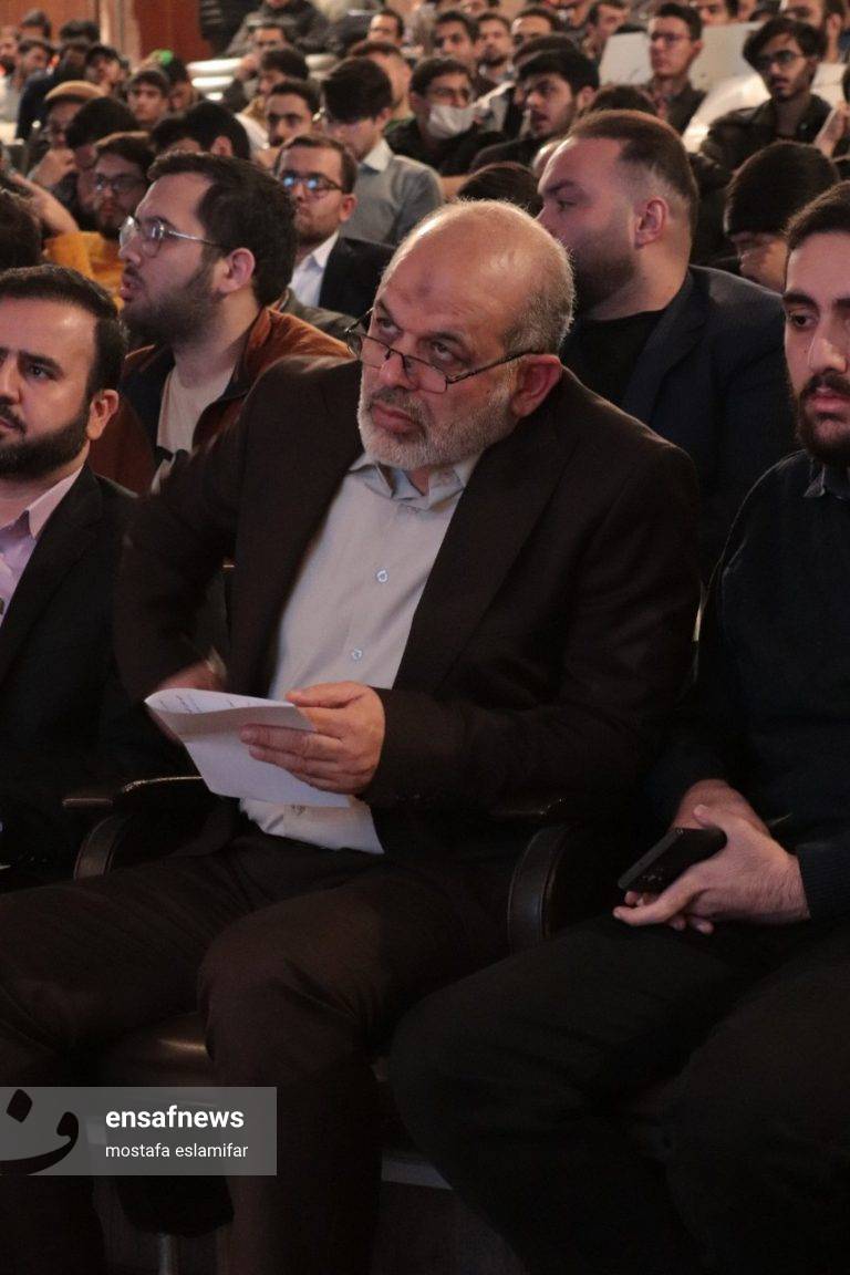 احمد وحیدی