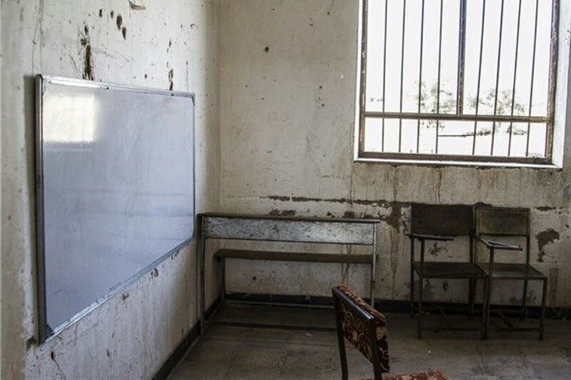 گورستان مدارس فرسوده در جنوب کرمان