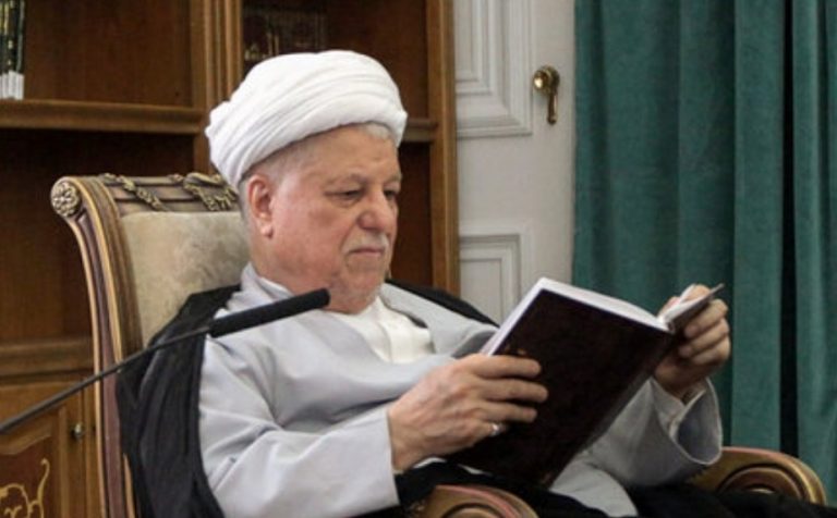 خاطرات هاشمی ۲۳ دی سال ۷۹ | روزنوشتی از مطالعه و مرور طرح فقرزدایی