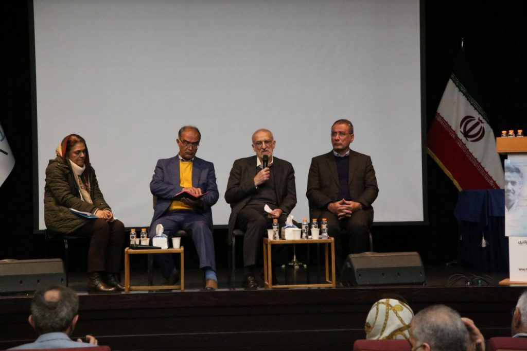 گزارش کامل همایش دومین جایزه استاد محمد قریب