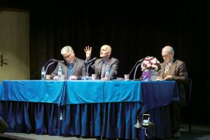 جامعه پرچالش، بحران‏‌زده و بیمار ایران از نظر متخصصان