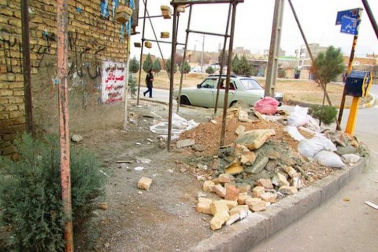 صدور ۸۰۷۶ اخطار برای تخلیه مصالح و نخاله در معابر عمومی اصفهان