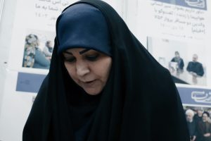 واکنش دستیار رئیسی به درگیری در درمانگاه قم بر سر حجاب | سکینه پاد: شرایط آن مادر قابل درک است