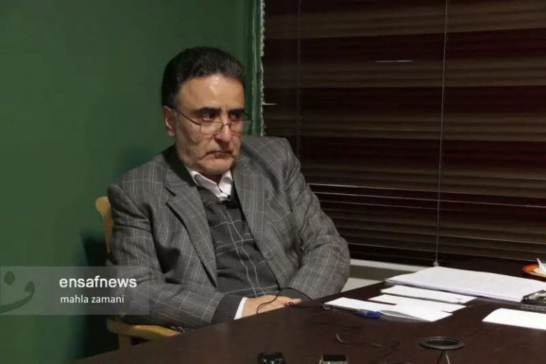 خاطرات هاشمی ۲۴ بهمن سال 79 | تاثیر محاکمه‌ی تاج‌زاده بر نزاع جناح راست و چپ