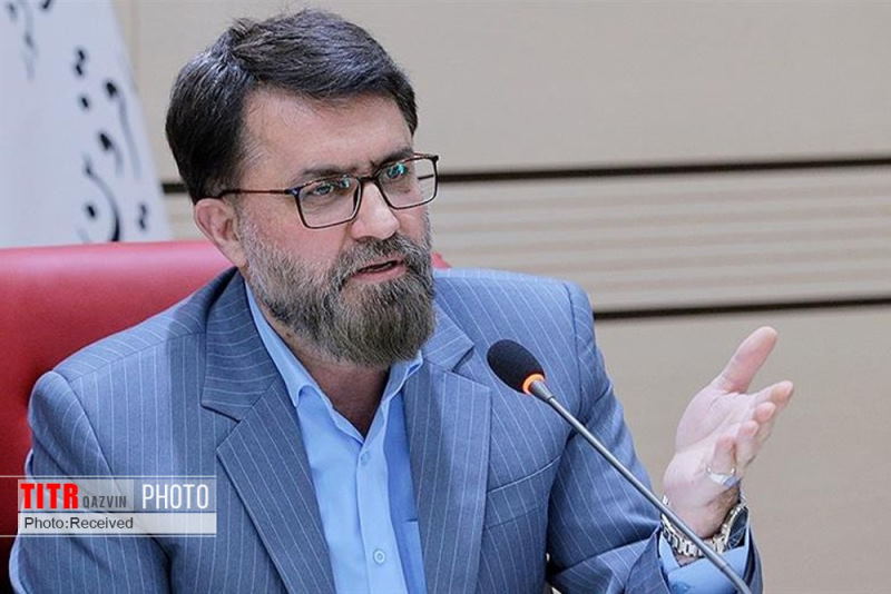 دادستان قزوین: روزه‌خواری در خودرو مشمول برخورد قانونی می‌شود