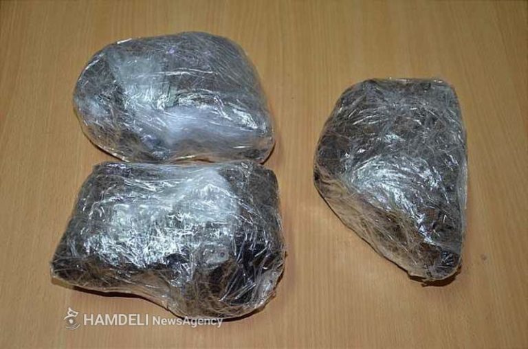 کشف بیش از ۹ کیلو تریاک از زاپاس پراید