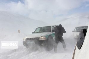 امدادرسانی به ۹۶۰ نفر گرفتار شده در برف و کولاک خلخال