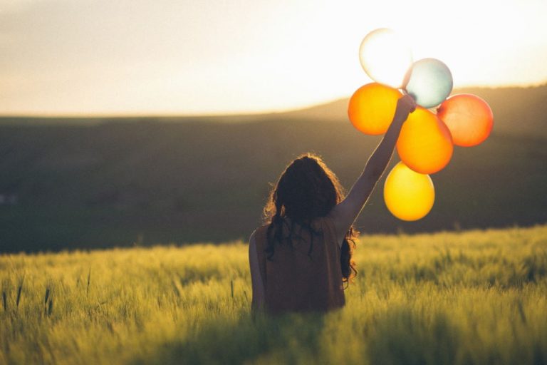 سراسرِ زندگانی عید است | رسم فرزانگی