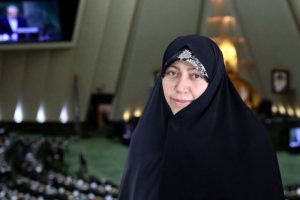 نماینده قزوین: بچه‌دار نشوید در سیاه‌چاله‌ی جمعیتی فرومی‌رویم