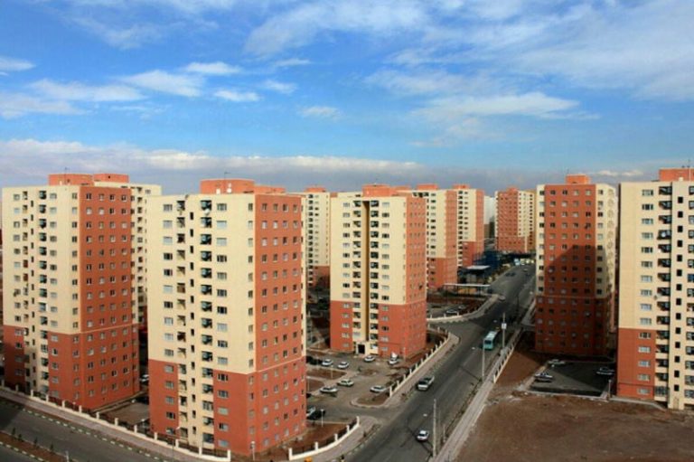 «پروژه‌های نهضت ملی مسکن میناب باید تا دهه فجر به نتیجه برسد»
