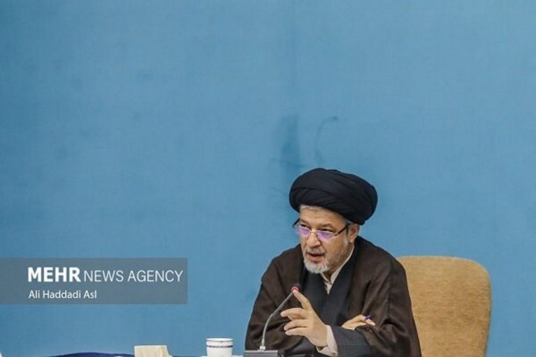 «نگاه تمدنی امام رضا (ع) با تاکید بر عدالت است»