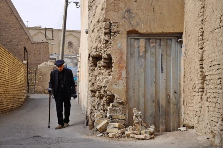 ۷۰ هزار واحد مسکونیِ ناپایدار زنگ خطری برای استان همدان