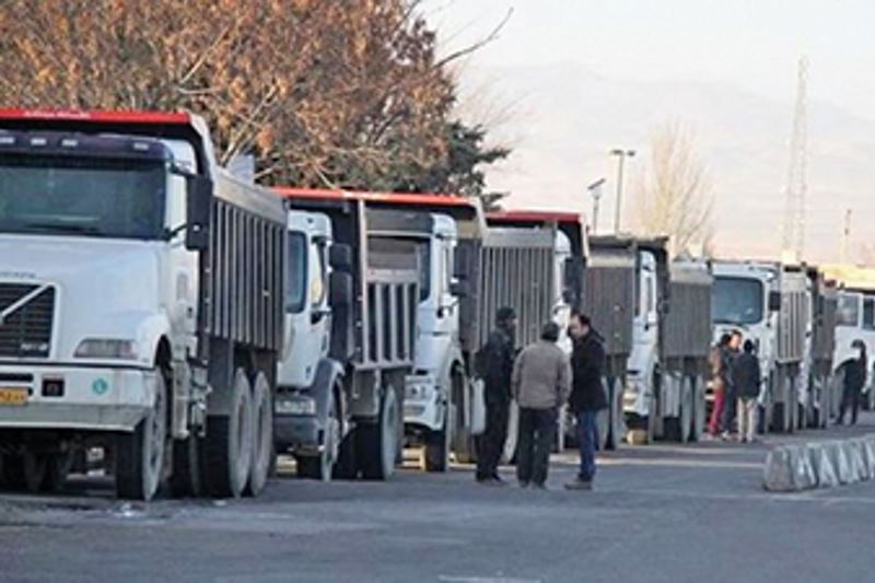 «۴هزار کامیون‌دار مشهد برای یک تست چشم باید به تهران بروند!»
