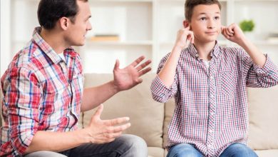 چرا فرزندان برخلاف نصیحت‌های والدینشان عمل می‌کنند؟