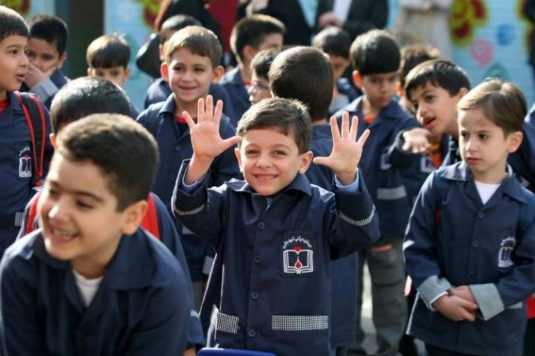 «دریافت پول برای ثبت‌نام ابتدایی‌ها در مدارس دولتی ممنوع است»