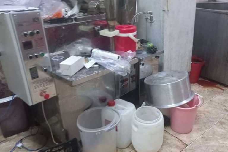 تعطیلی کارگاه غیربهداشتی بستنی فروشی در رشت