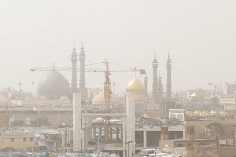 چرا مشکل گرد و غبار در قم حل نمی‌شود؟