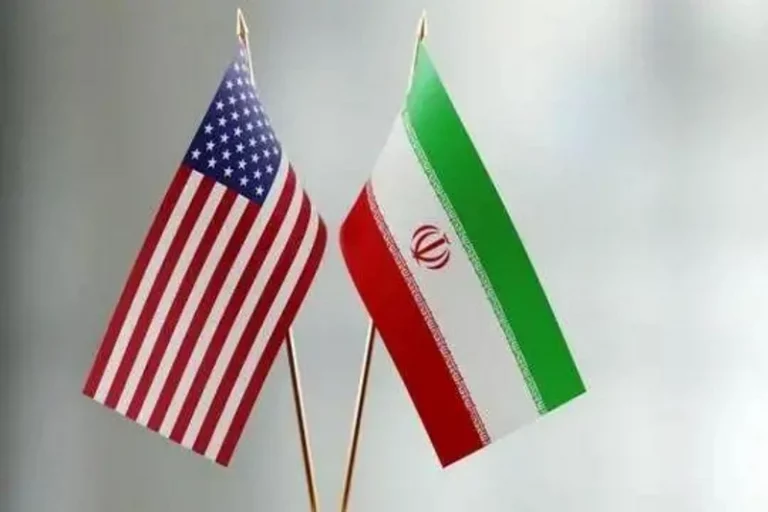 خاطرات هاشمی ۲۶ مرداد سال ۸۰ | سندی مهم دربارهی ضرر خصومت آمریکا با ایران