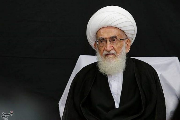 آیت‌الله نوری‌همدانی: وضعیت اقتصادی مردم مشکل دارد