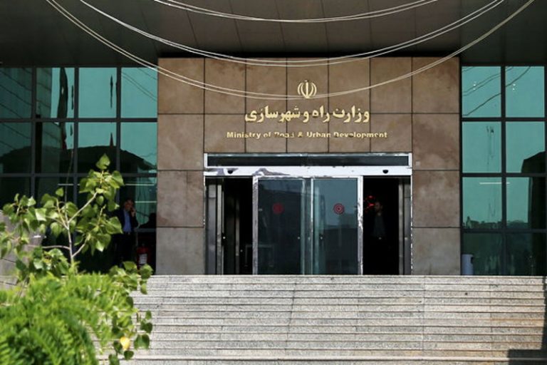 سرنوشت خبرنگاری که ساختمان وزارتخانه را در سایت دیوار به فروش گذاشت