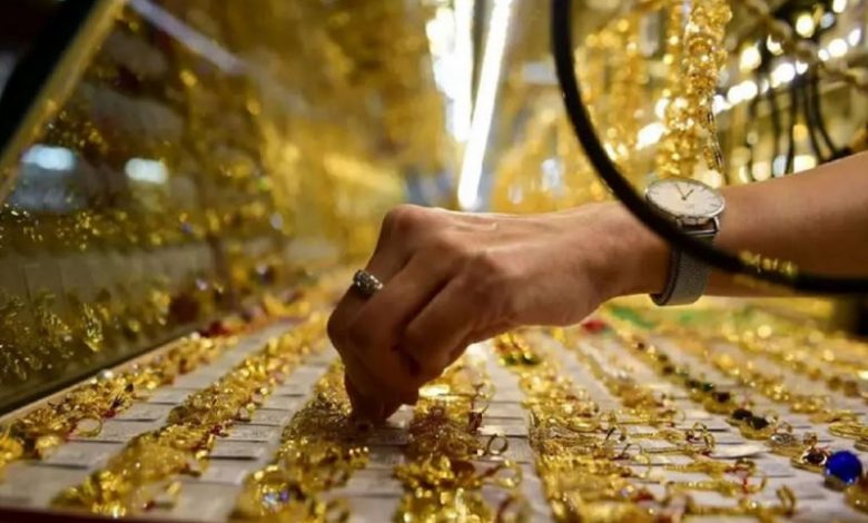 «نرخ طلا از جیب مردم فاصله دارد»