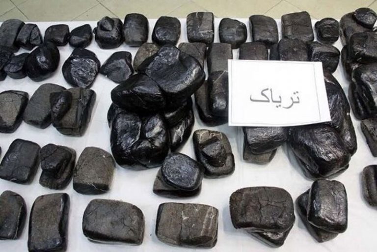 کشف بیش از ۷۰ کیلوگرم تریاک در قم