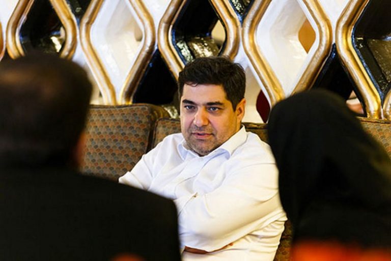 خاطرات هاشمی ۱۴ دی سال ۸۰ | بحثی دربارهی شهرام جزایری در نمازجمعه