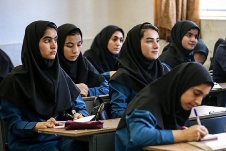 خداحافظی با دبیرستان!