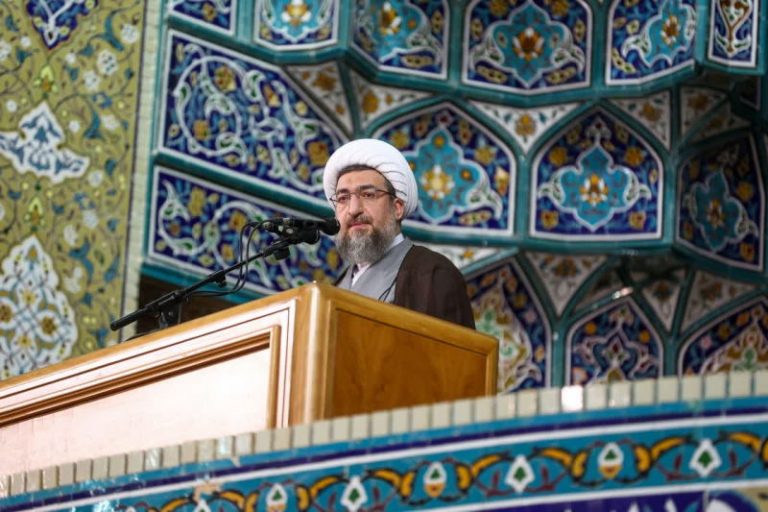امام جمعه تبریز: از تورم و گرانی شرمندهایم