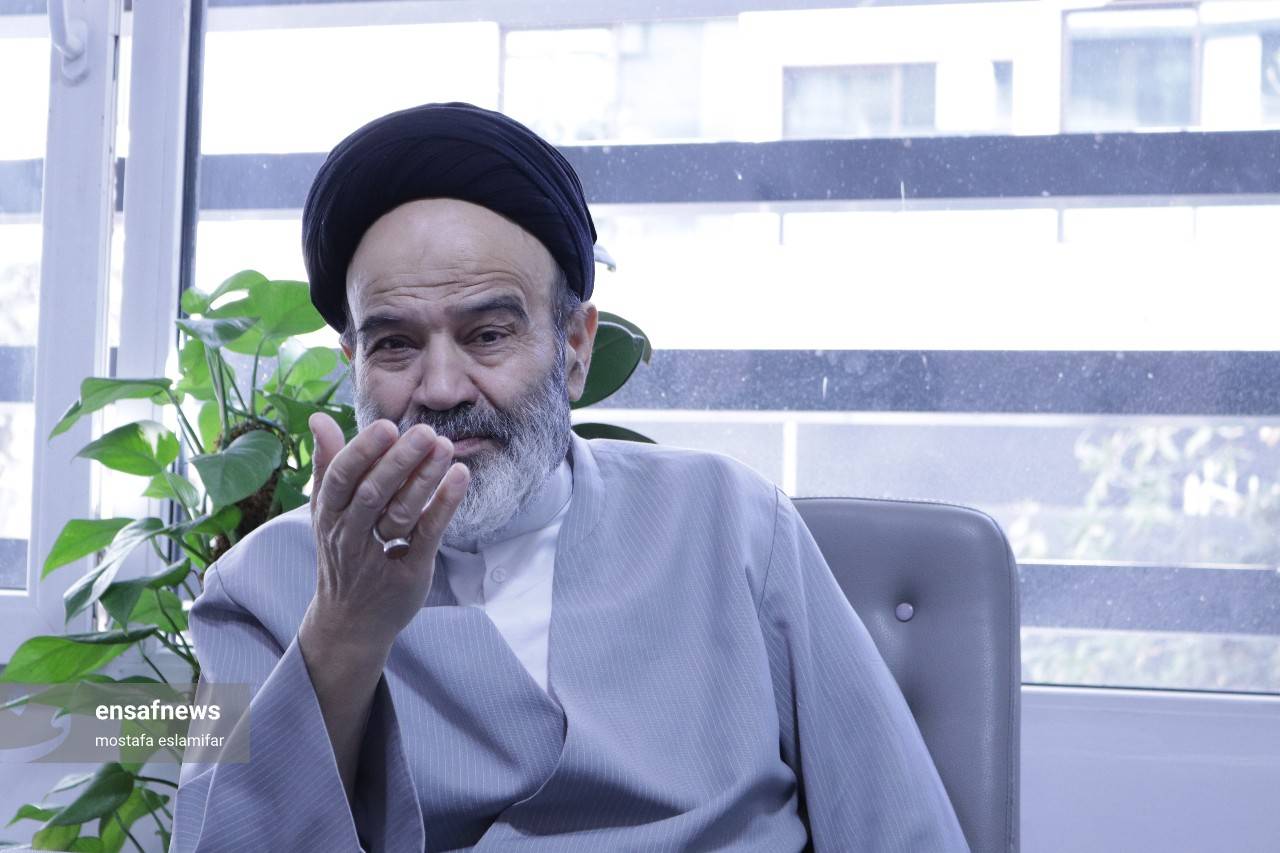 ابوالحسن نواب: موضوع ایران است نه جمهوری اسلامی