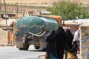 عطش مردم روستای دستگرد طبس درمیان از بی‌آبی