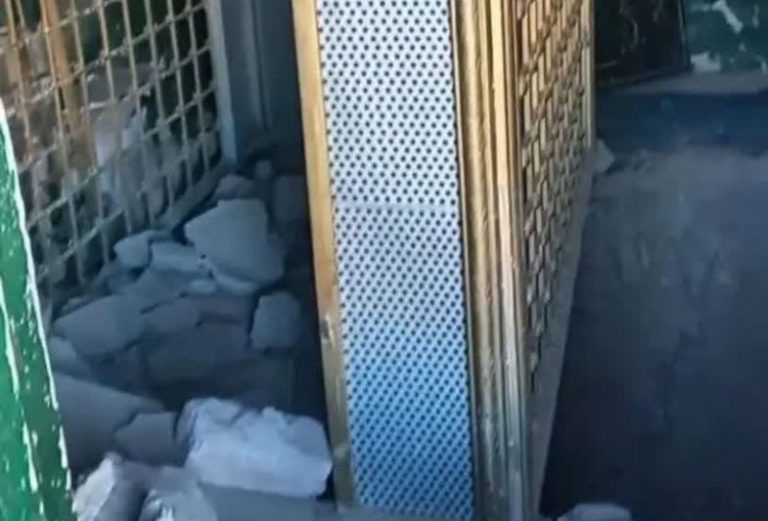 گودبرداری امامزاده‌ قاسم در بوئین‌زهرا توسط گنج‌یاب‌ها