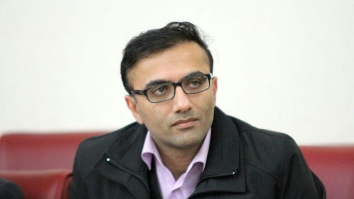 مهدی مکارمی