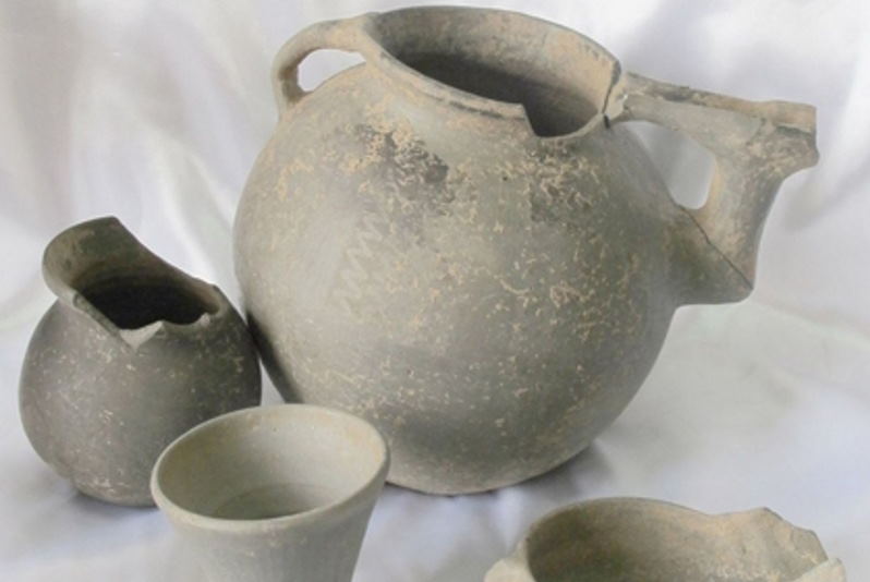 اشیای تاریخی سه هزار ساله در خرمدره کشف شد