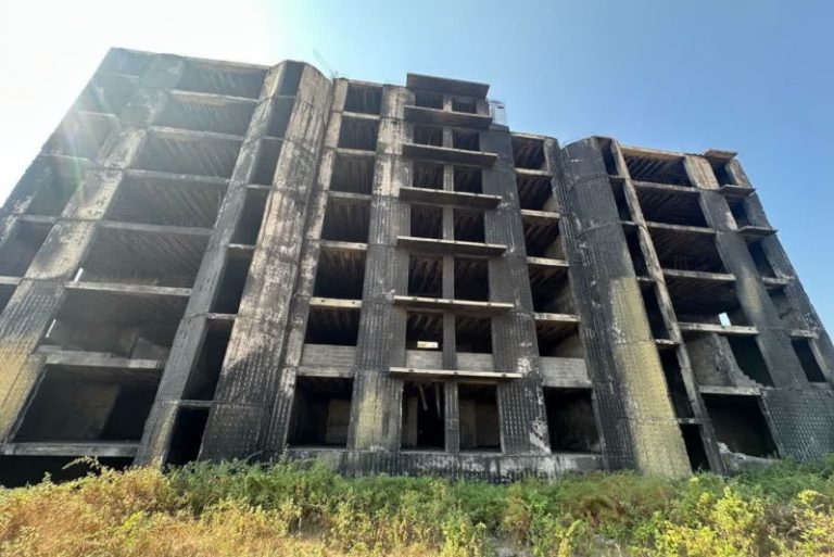 پایان بلاتکلیفی سازه ناایمن در قلب کردکوی گلستان