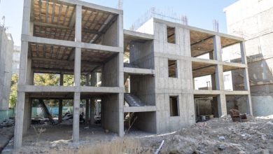 فرماندار ایرانشهر: مدارس نیمه‌کاره باید تکمیل شوند