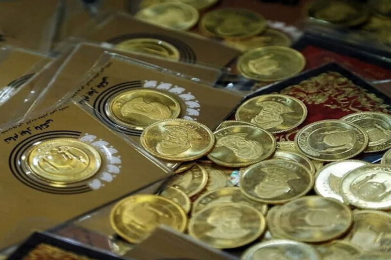 کلاهبردار سکه‌های تقلبی در دام پليس