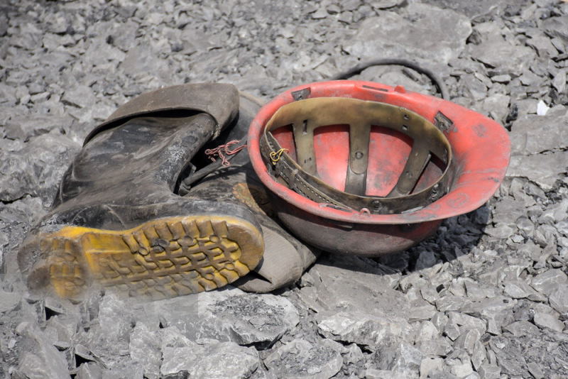 مرگ ۳۱ کارگر بوشهر در حین کار