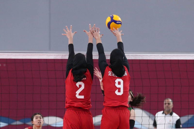 تیم والیبال دختران ایران مقابل هنگ‌کنگ پیروز شد