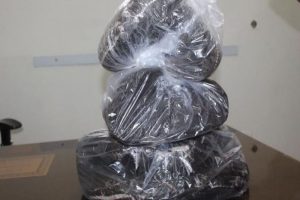 کشف بیش از ۱۲/۵ کیلوگرم مواد مخدر در کرمانشاه