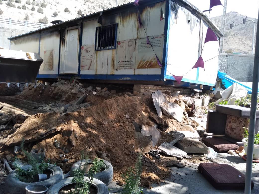 فشارها بر درمانگاه بیماران محروم در کرج به آتشسوزی و تخریب انجامید