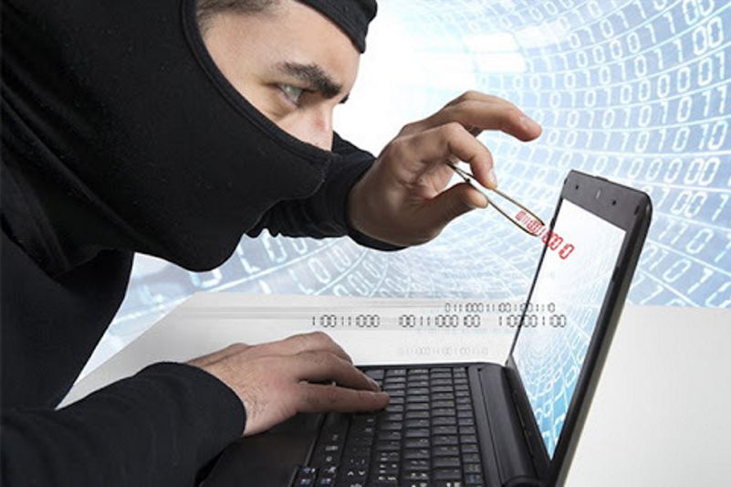 توصیه‌ی پلیس فتای بوشهر درباره‌ی پیامک‌های جعلی