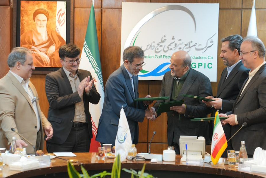 تفاهم پازارگاد و جهاد دانشگاهی