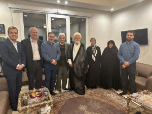 انتقاد کروبی از وضعیت زندان زنان قرچک